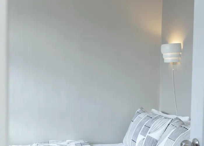 Cozy 1-bed Unit Near Srp Cebu * 탈리세이